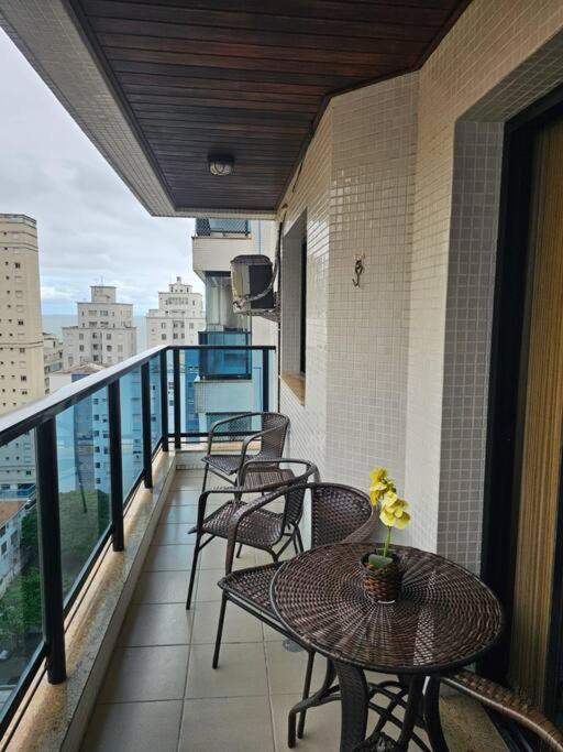Flat Capitania Varam 143 Pitangueiras Guarujá Exterior foto